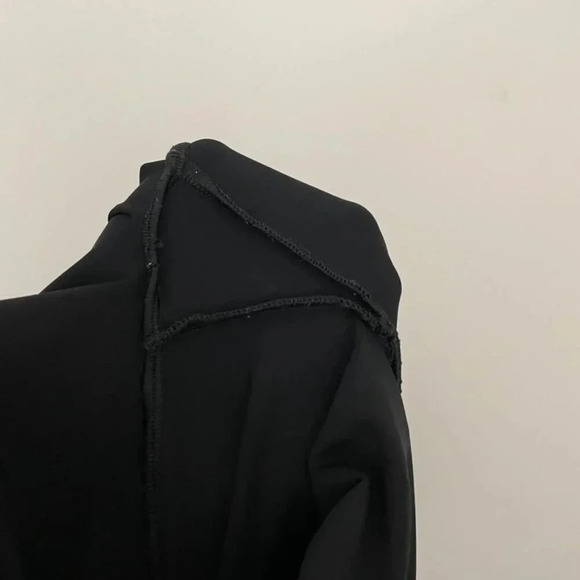 Spanx Black Camo Faux Leather Shaping Leggings Size XL - Picture 6 of 8